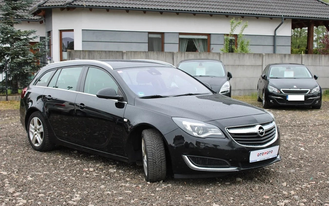 Opel Insignia cena 38900 przebieg: 208000, rok produkcji 2017 z Zawidów małe 781